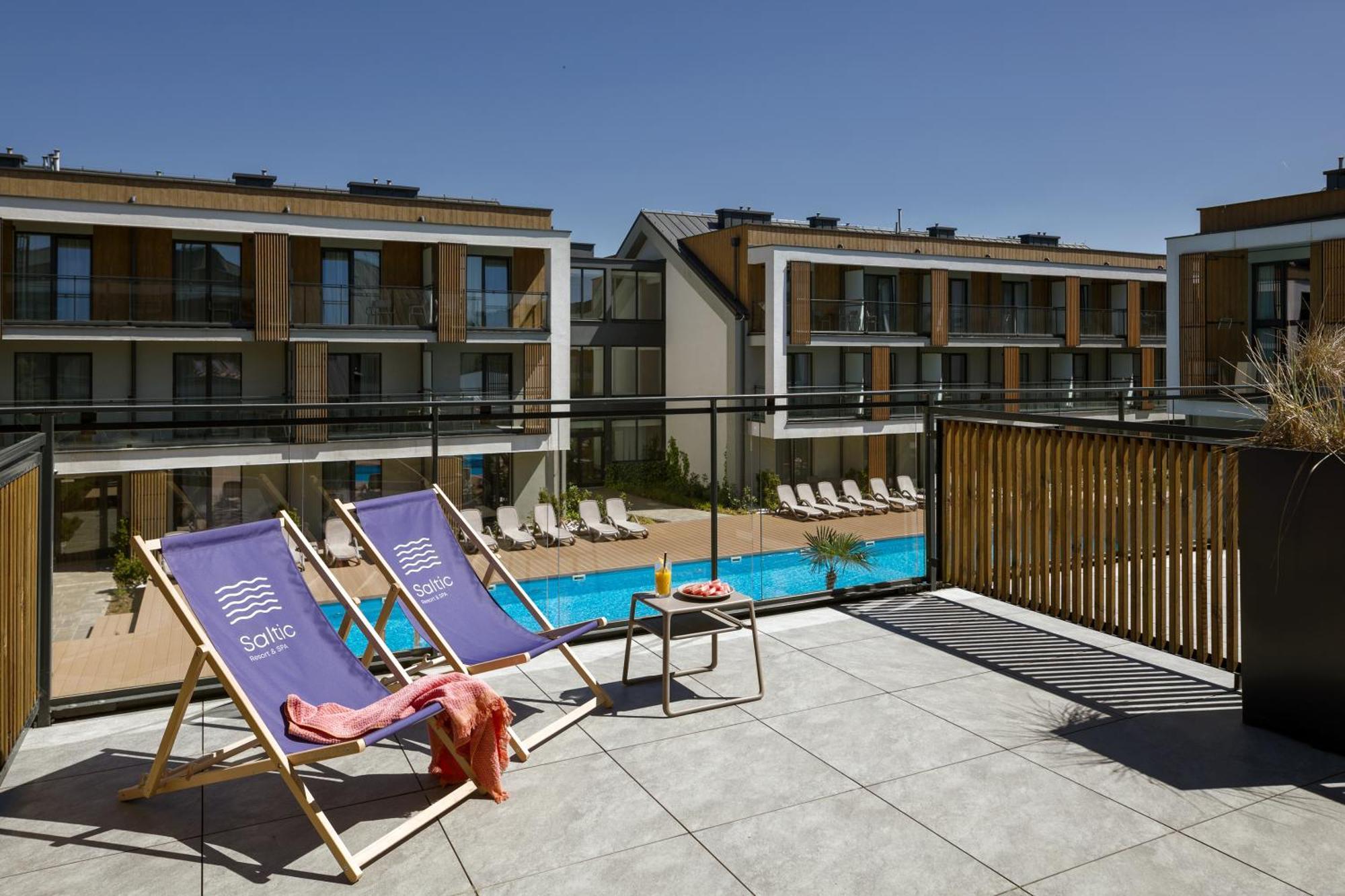 Hotel Saltic Resort & Spa Grzybowo 科沃布热格 外观 照片