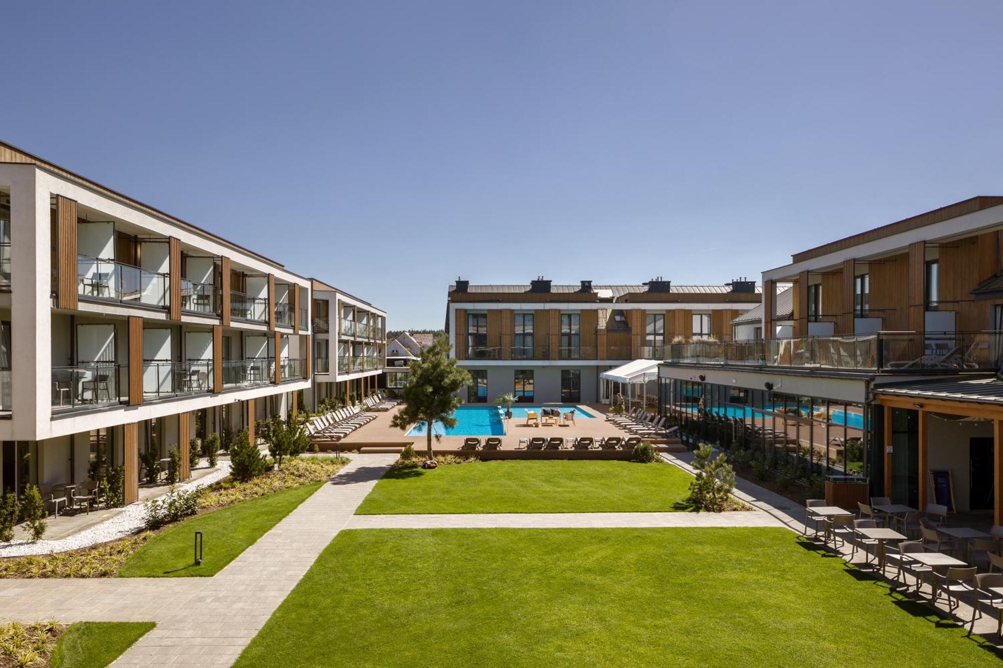 Hotel Saltic Resort & Spa Grzybowo 科沃布热格 外观 照片