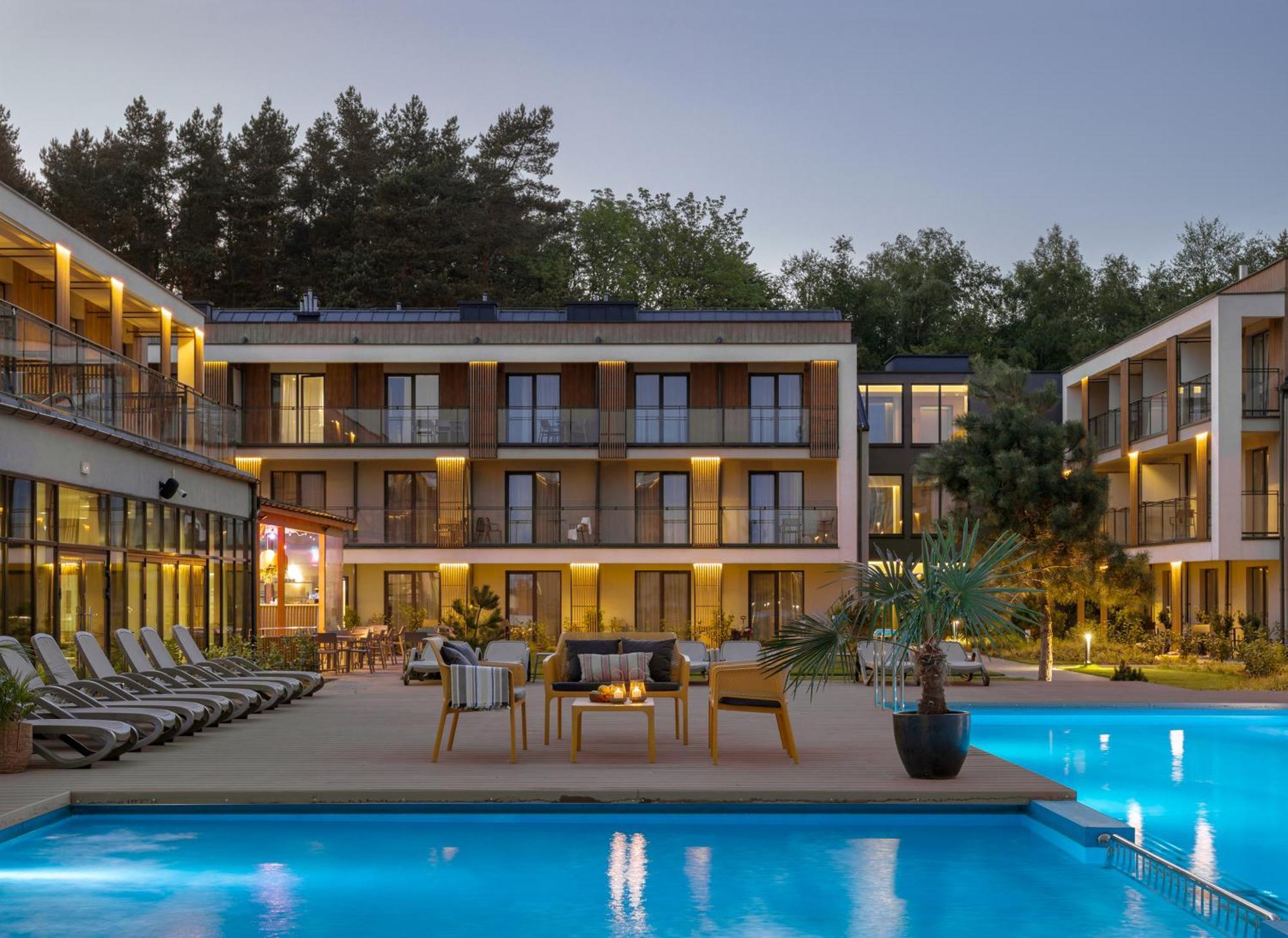 Hotel Saltic Resort & Spa Grzybowo 科沃布热格 外观 照片