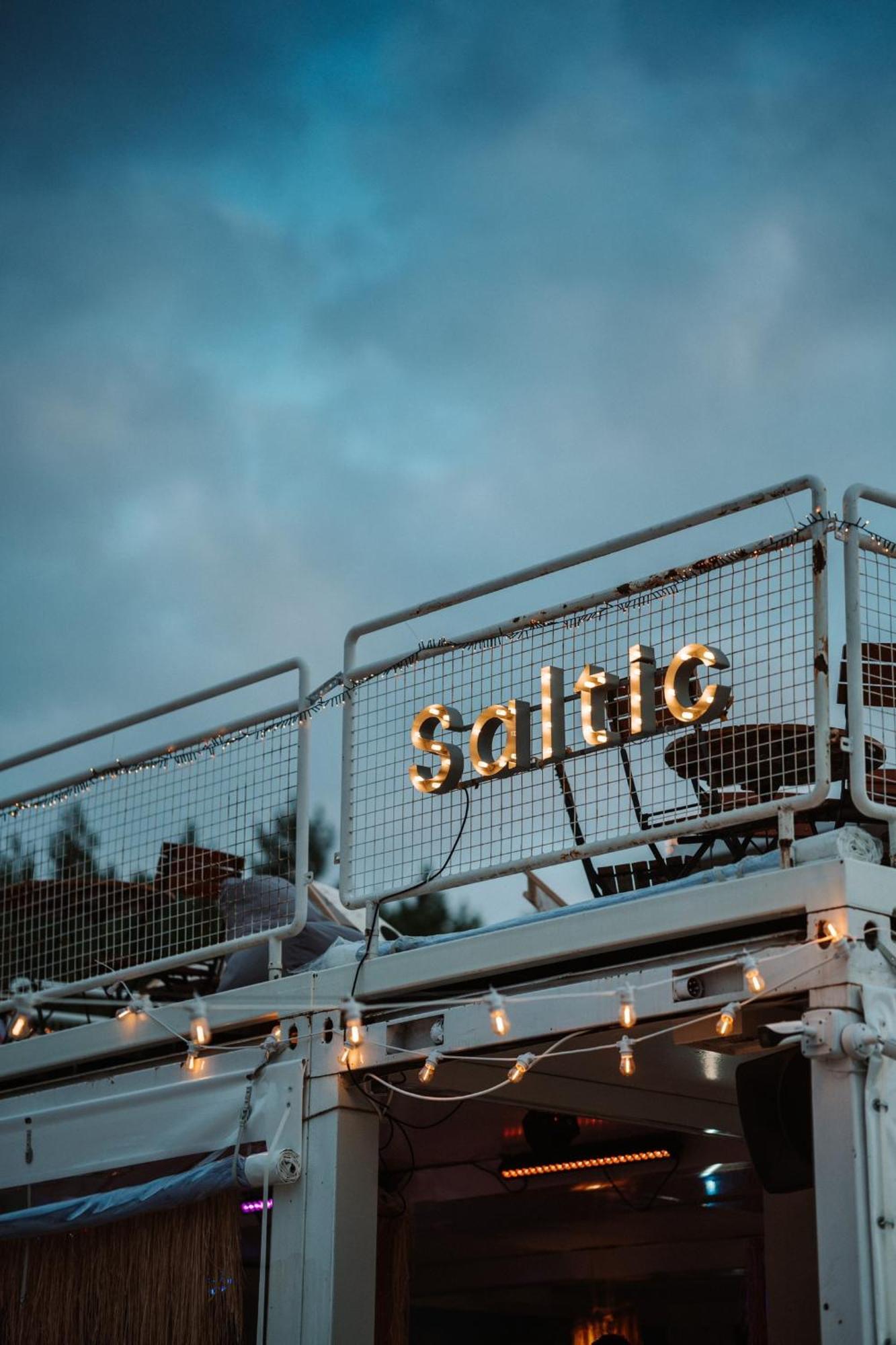 Hotel Saltic Resort & Spa Grzybowo 科沃布热格 外观 照片